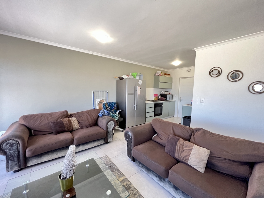 To Let 2 Bedroom Property for Rent in Parklands Western Cape